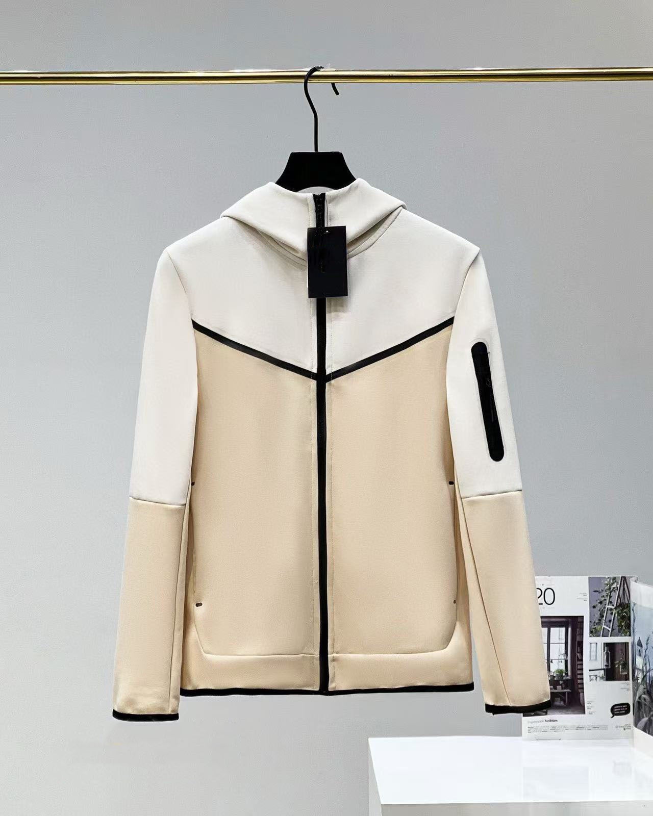 Men's Hooded Sports Tracksuit