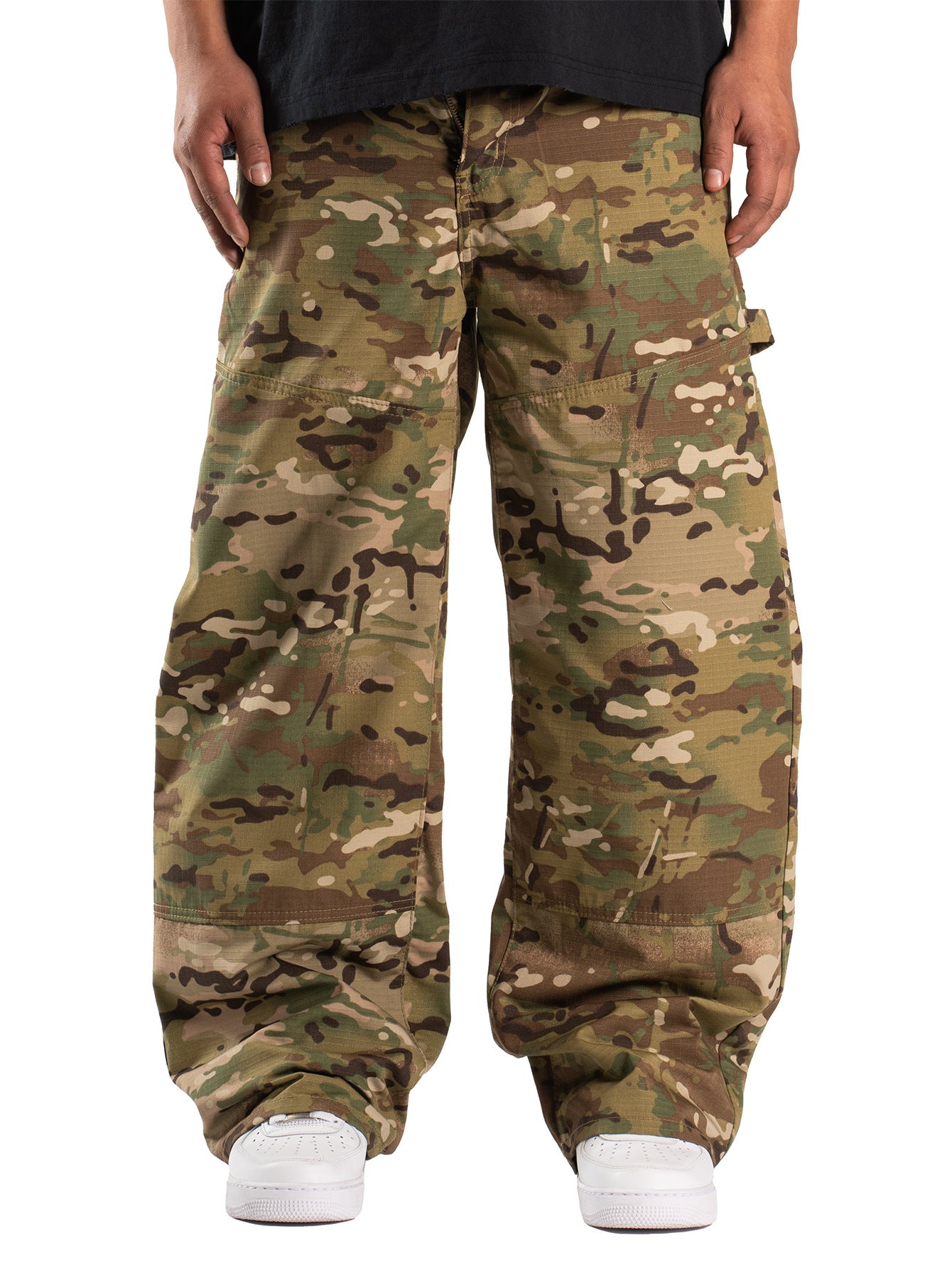 Men's camouflage cargo pants