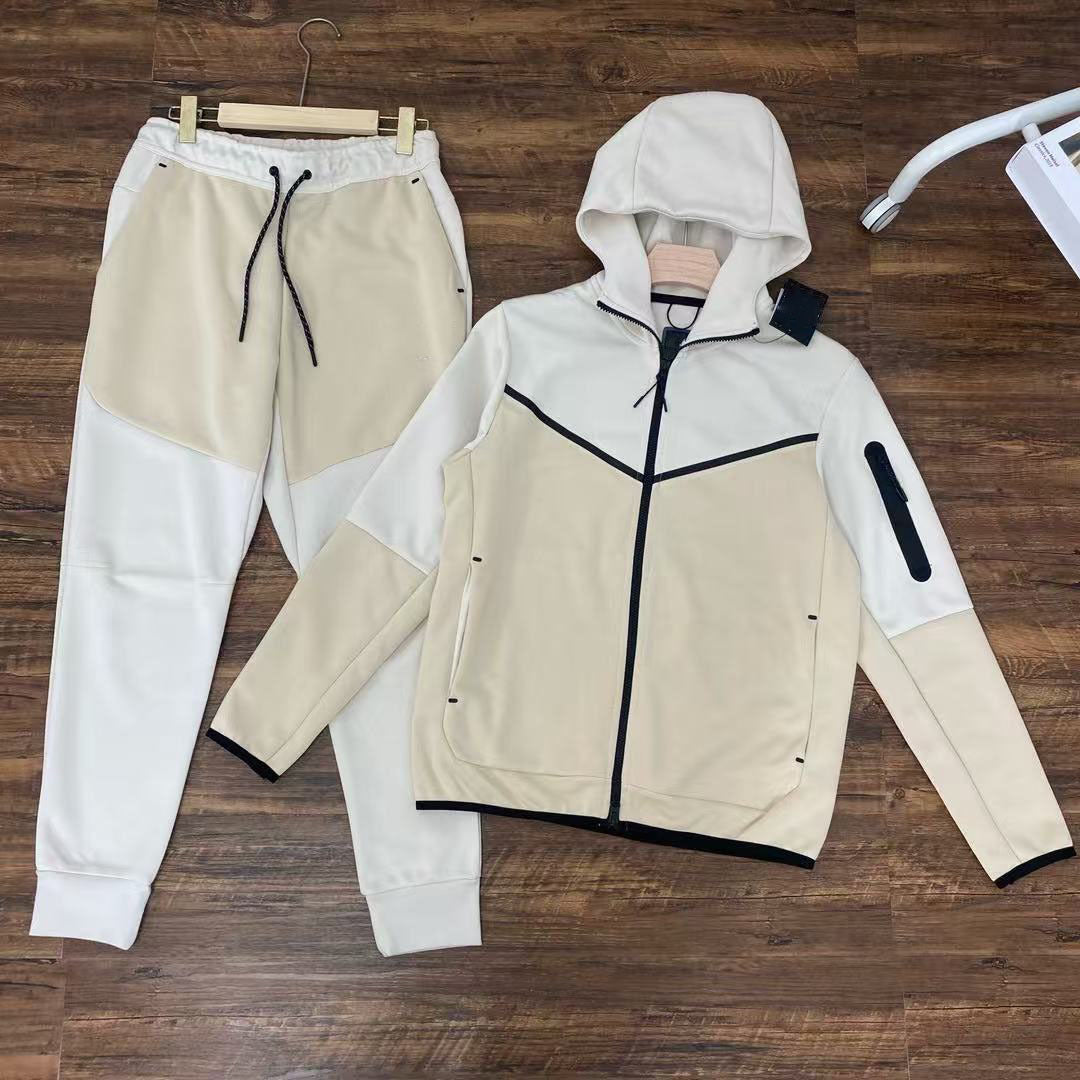 Men's Hooded Sports Tracksuit