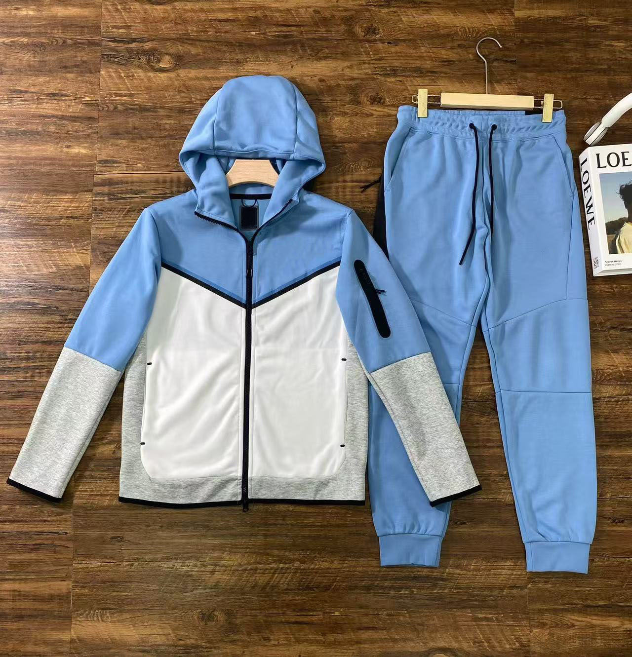 Men's Hooded Sports Tracksuit