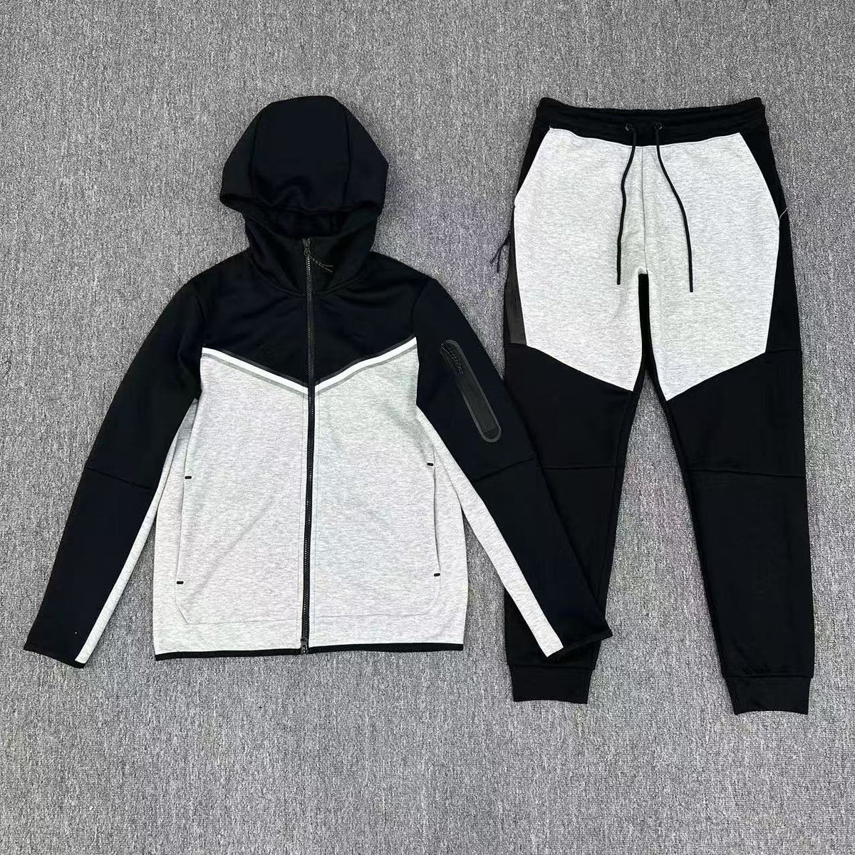 Men's Hooded Sports Tracksuit