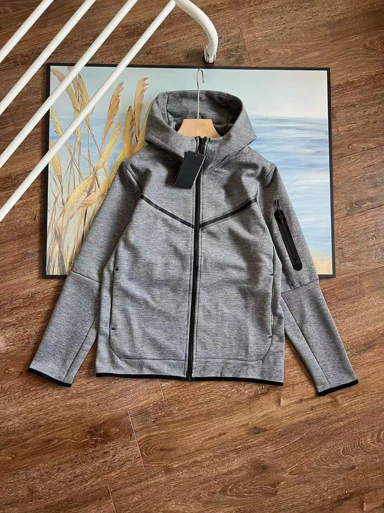 Men's Hooded Sports Tracksuit